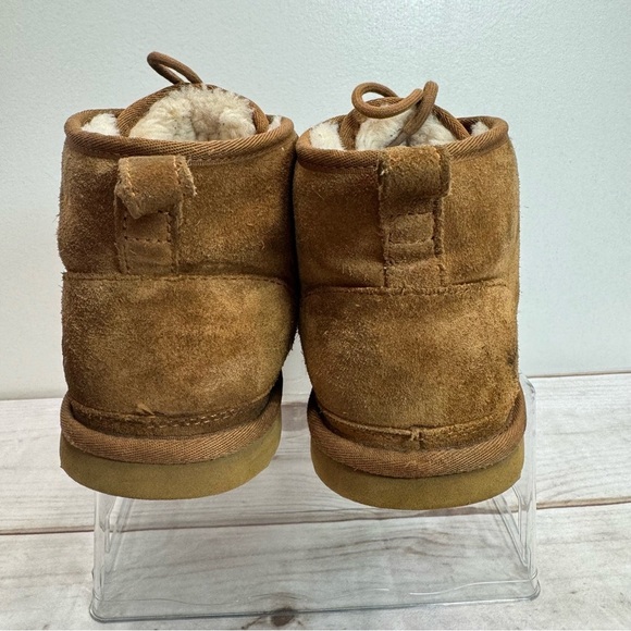 UGG Men’s Neumel Brown Suede Upcycled Shearling Wool Lined Chukka Boot Size 10 - Picture 8 of 13